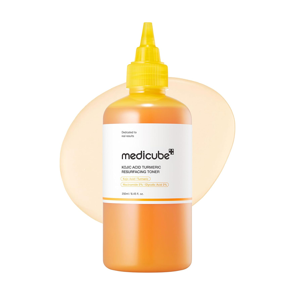 MEDICUBE KOJIC ACID TURMERIC RESURFACING TONER 250ML
